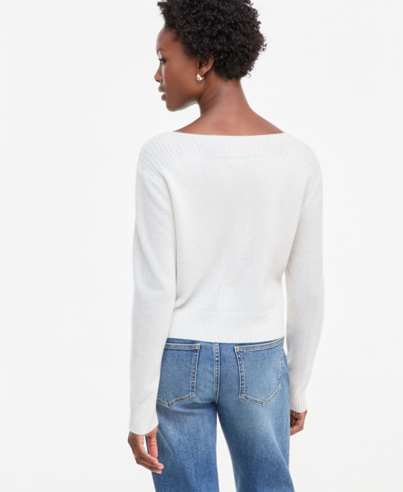 Petite Bold Floral Embroidery Cashmere Sweater