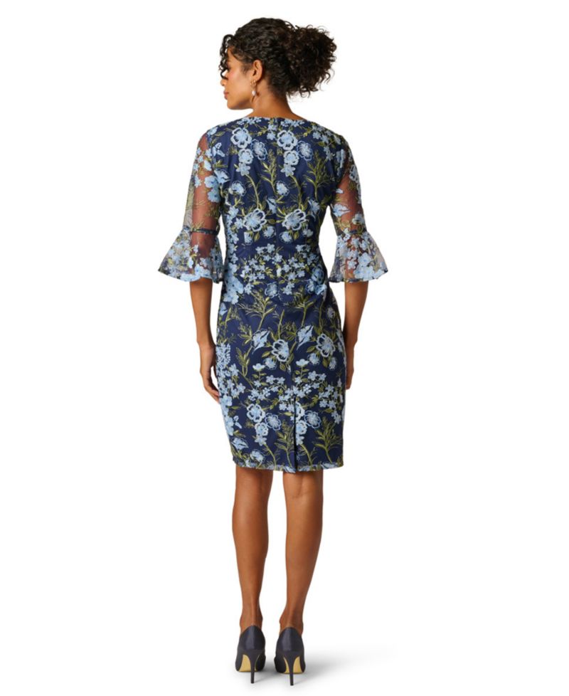 Women's Floral Embroidered Scoop Neck Dress
