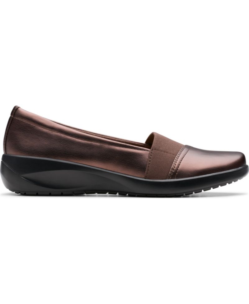 Women's Kaetlyn Rhea Round Toe Loafers
