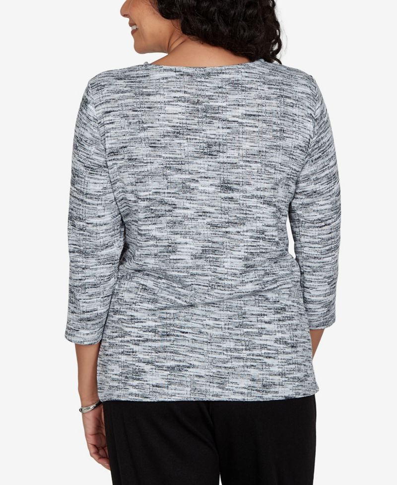 Petite Space Dye Top with Necklace
