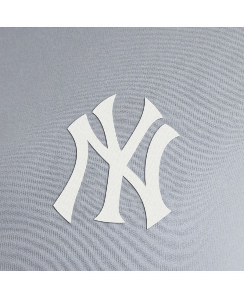 Women's Gray New York Yankees Oversized Clutch Tri-Blend Half-Zip Pullover Sweatshirt