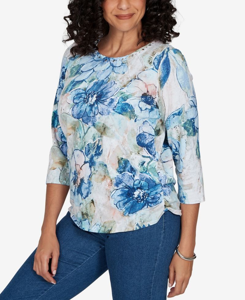 Petite Etched Floral Ruched Sides Top