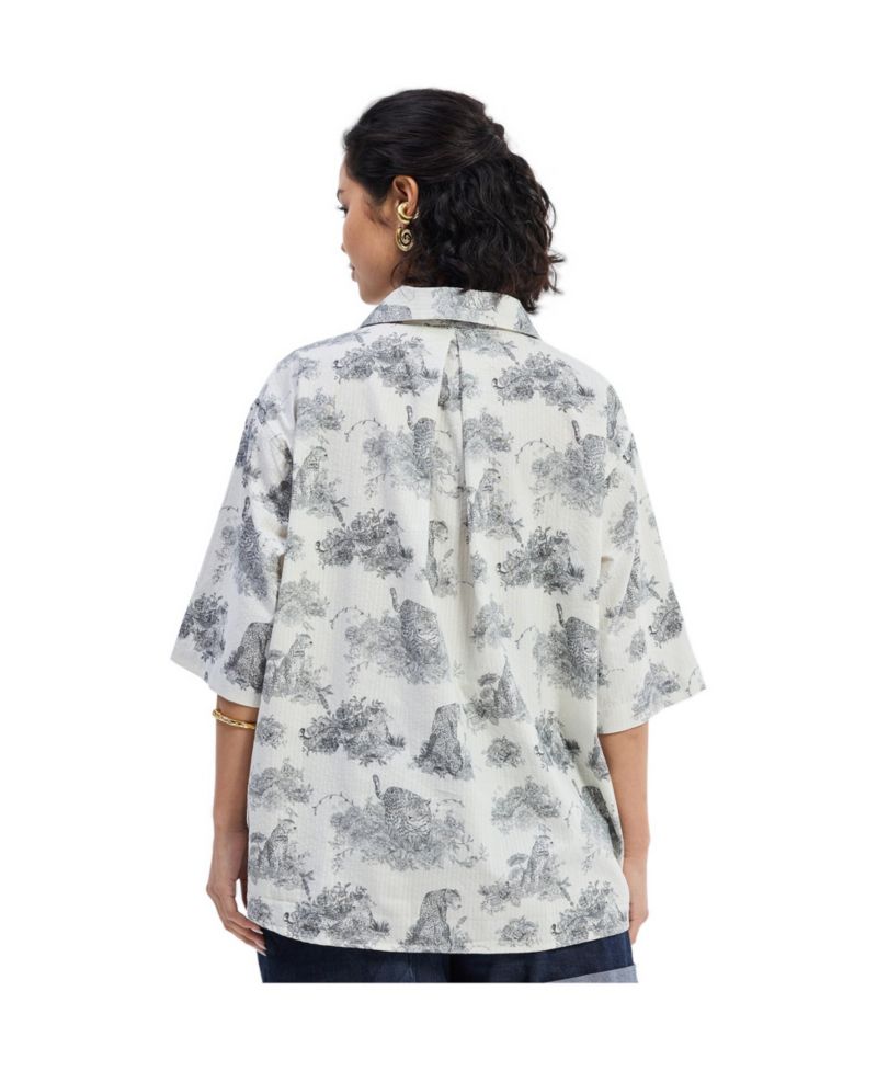 Women's Oversized High-Low Shirt in Animal print