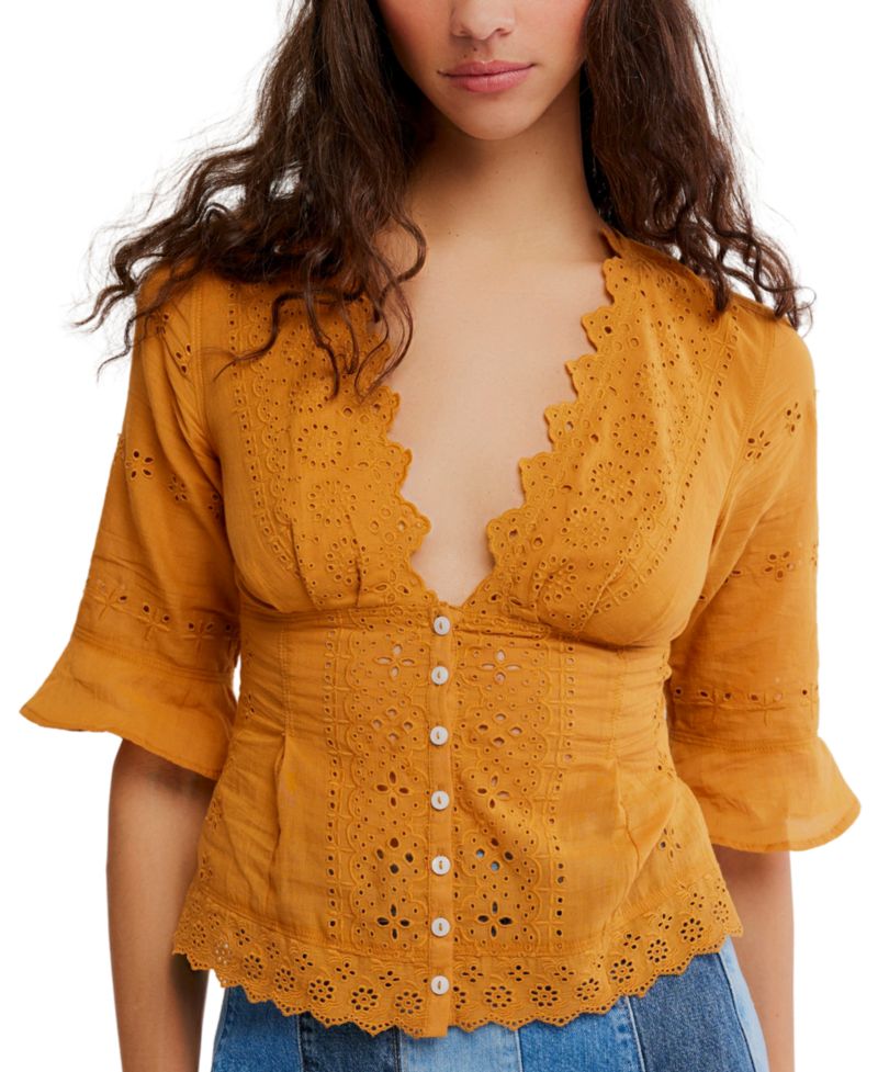 Women's Salone Eyelet V-Neck 3/4-Sleeve Top