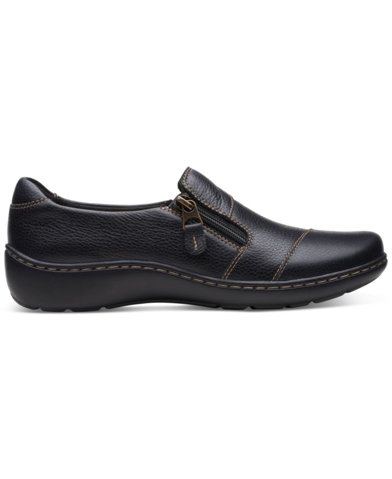 Women's Cora Harbor Zip Flats