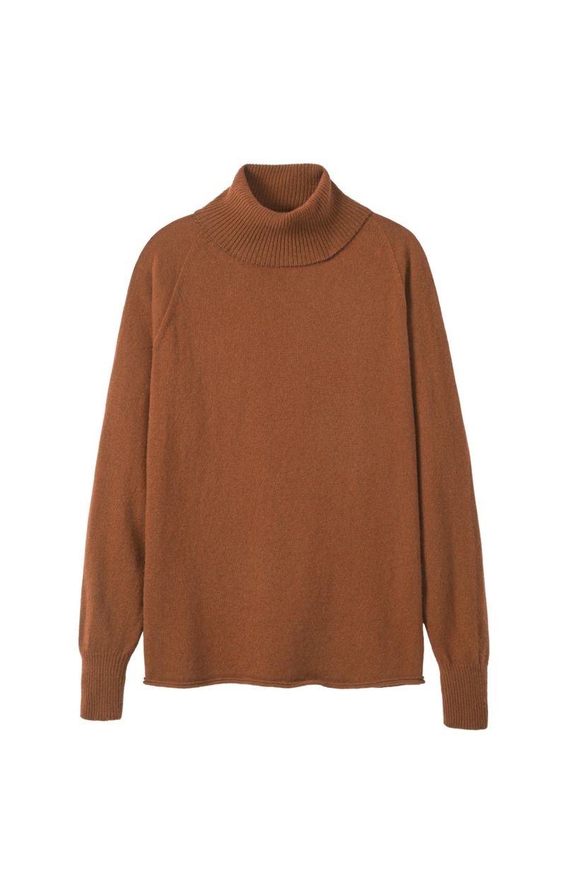 Women's Celtic and Co. Supersoft Slouchy Turtle Neck Sweater