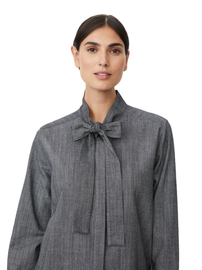 Women's Long Sleeve Neck Tie Shirt