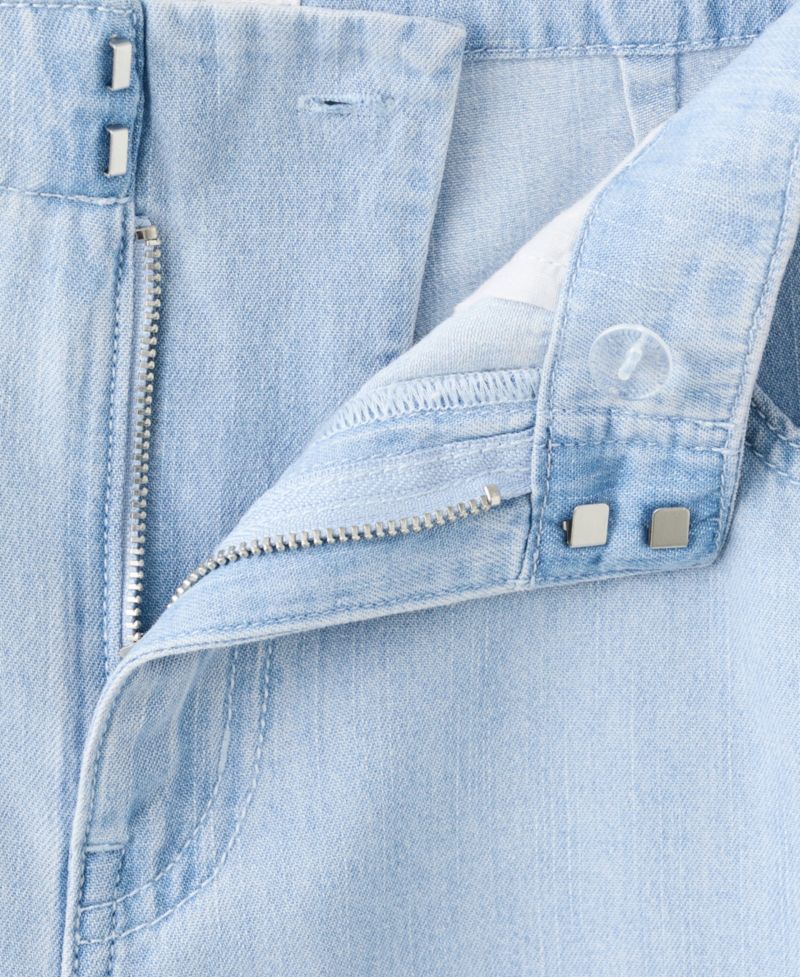 Women's Wide Leg Mid-Rise Jeans