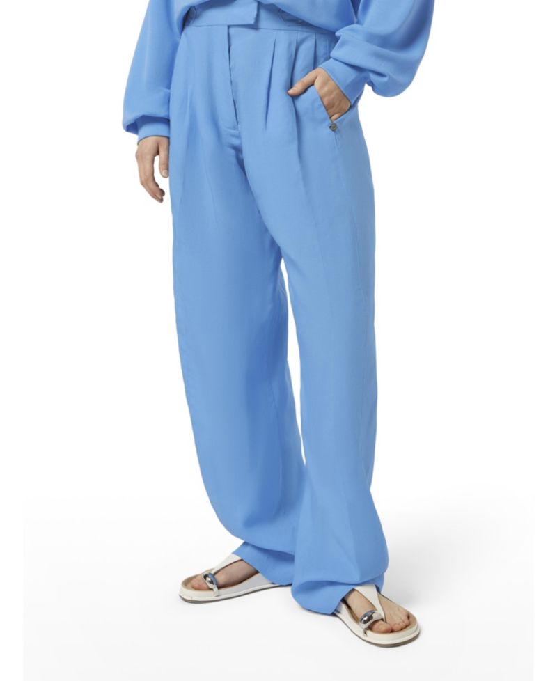 Women's Quinn Mid-Rise Pleat Front Pant