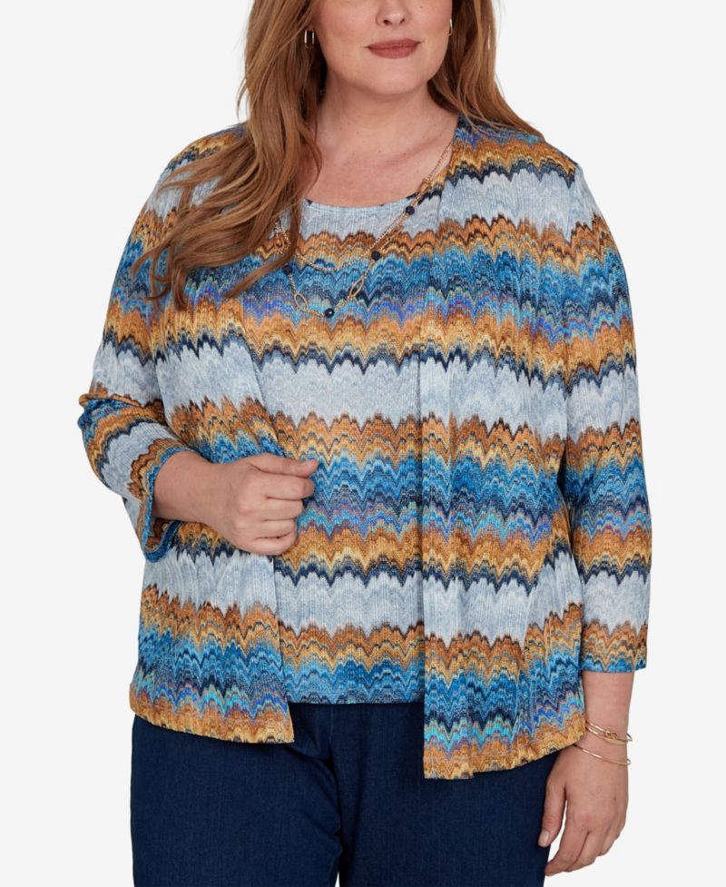 Plus Size 3/4-Length Sleeve Scoop Neck Two-Piece Look Knit Top