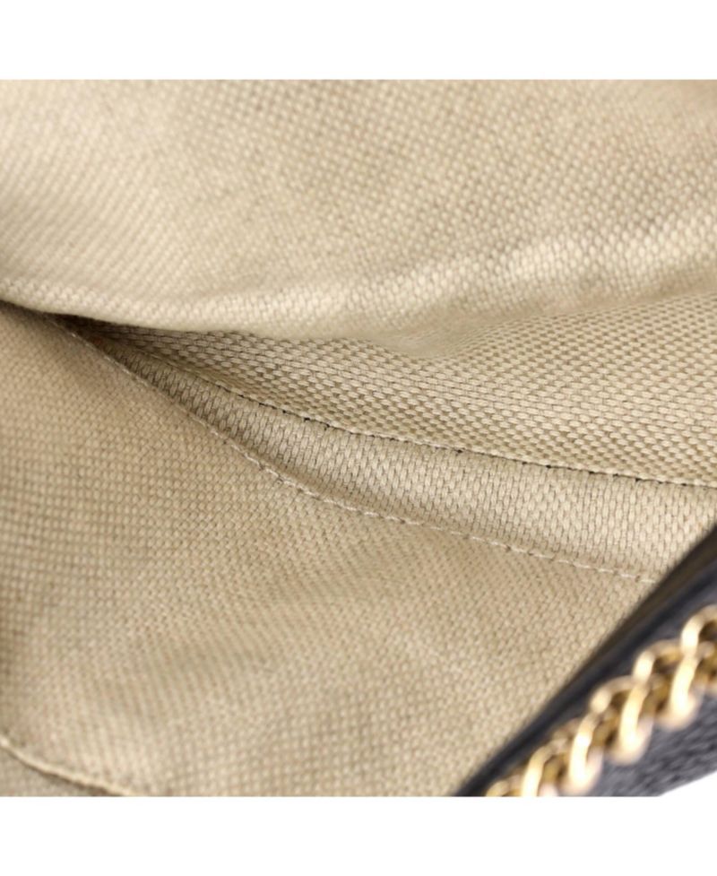 Medium Soho Chain Crossbody Bag Leather