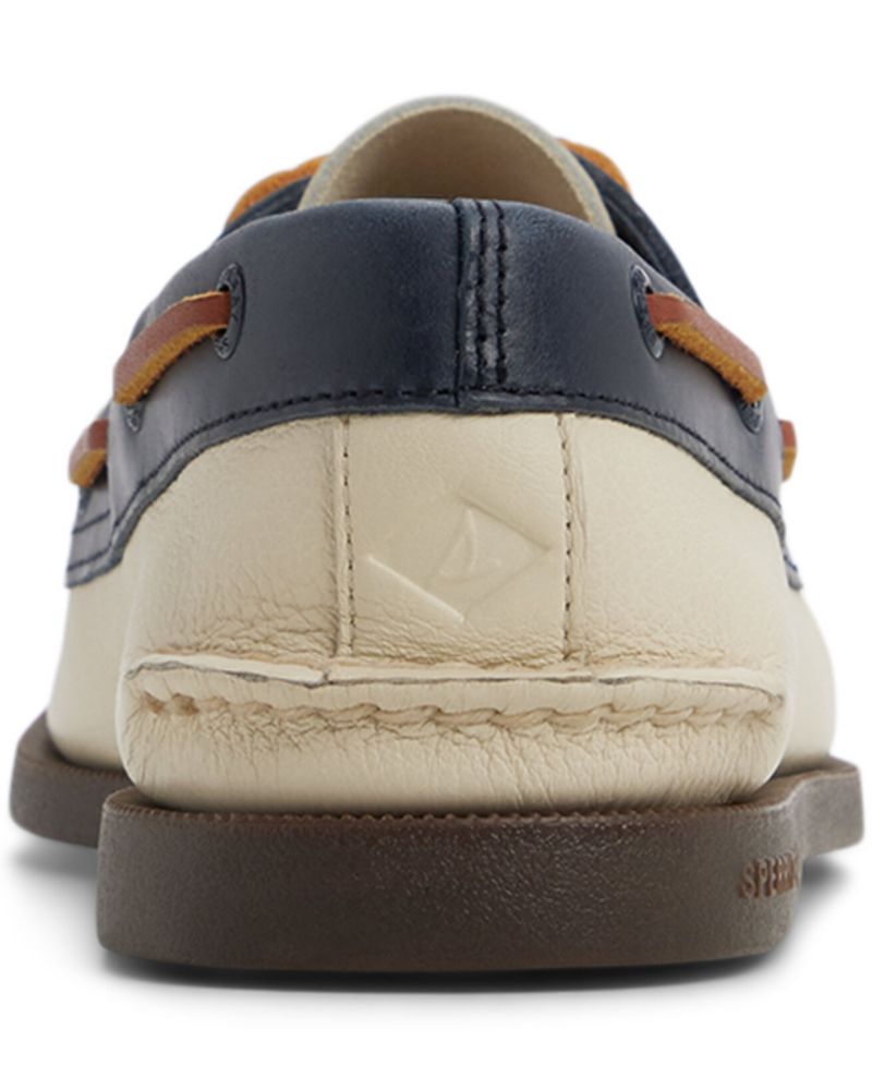 Men's Iconic Silhouette Lace-Up Boat Shoes