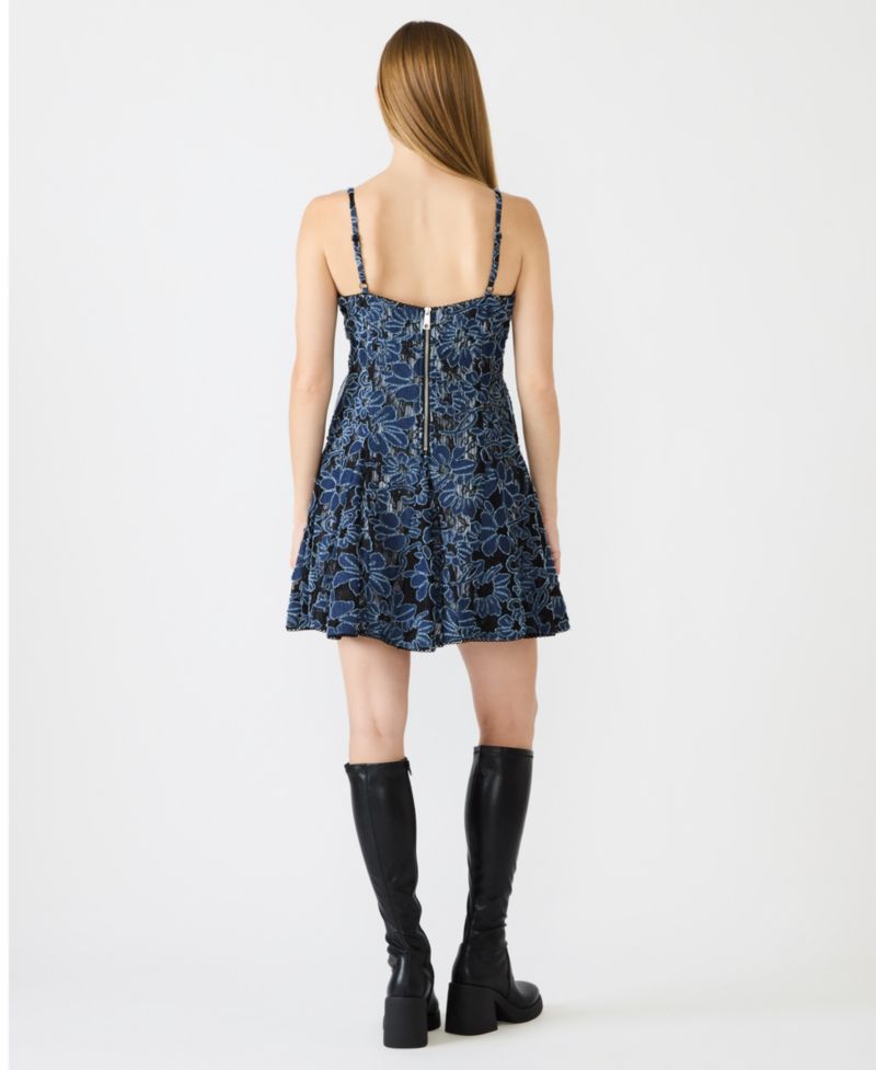 Sweetheart Neck Ender Dress