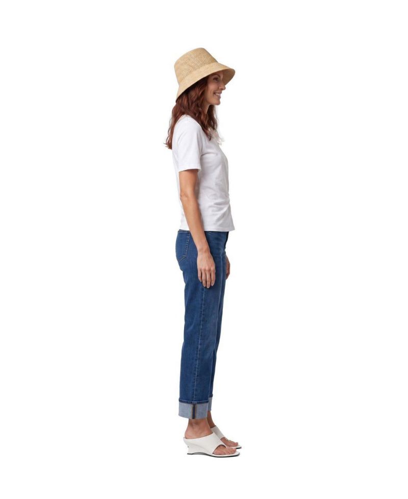 Women's Straight Leg Cuff Jeans