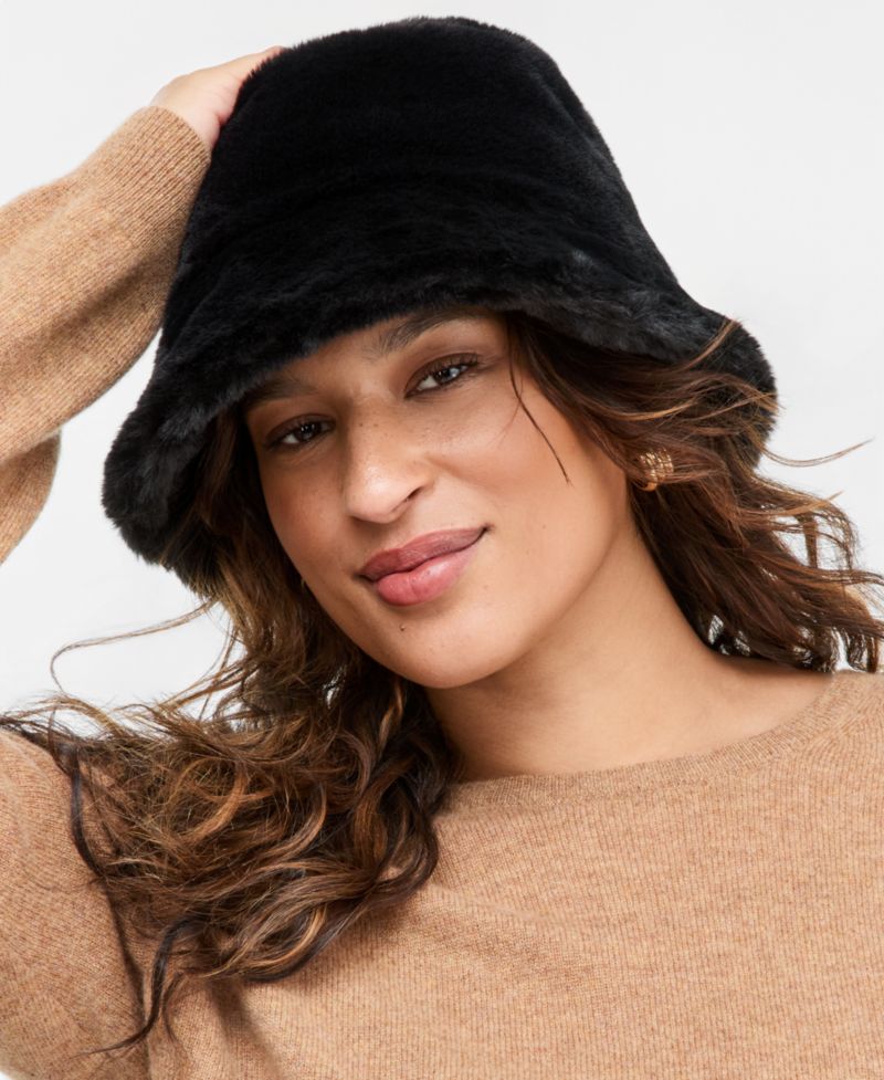 Women's Faux-Fur and Fleece-Lined Bucket Hat