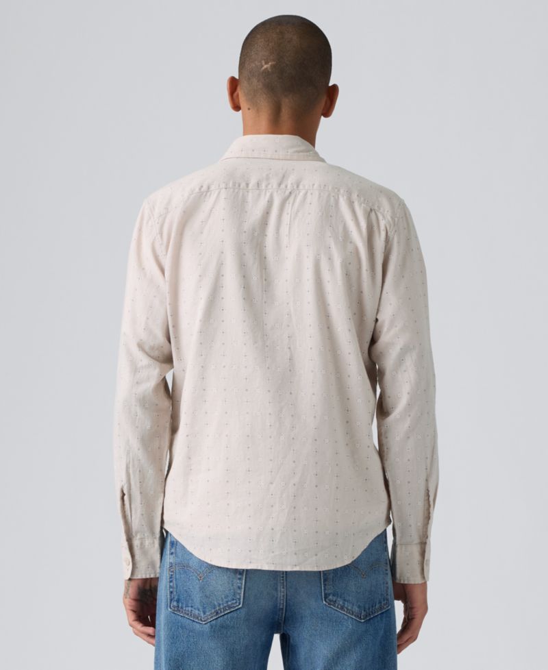 Men's Classic Pocket Regular-Fit Long-Sleeve Shirt