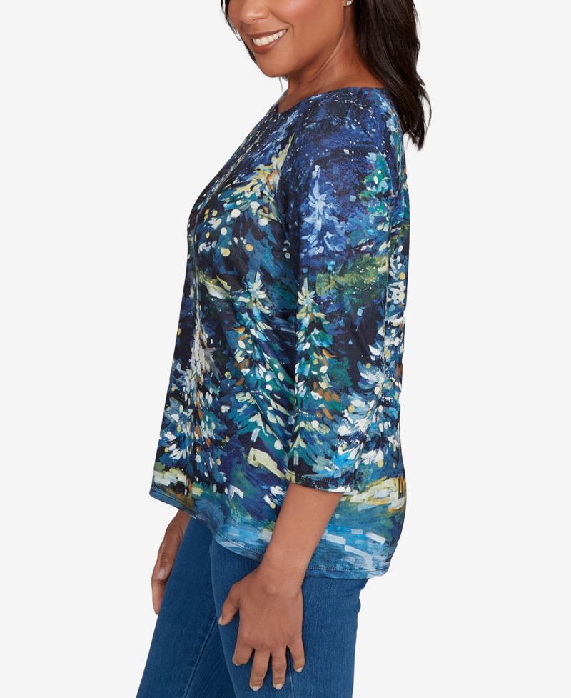 Women's Classic Starry Christmas Tree Scene Top