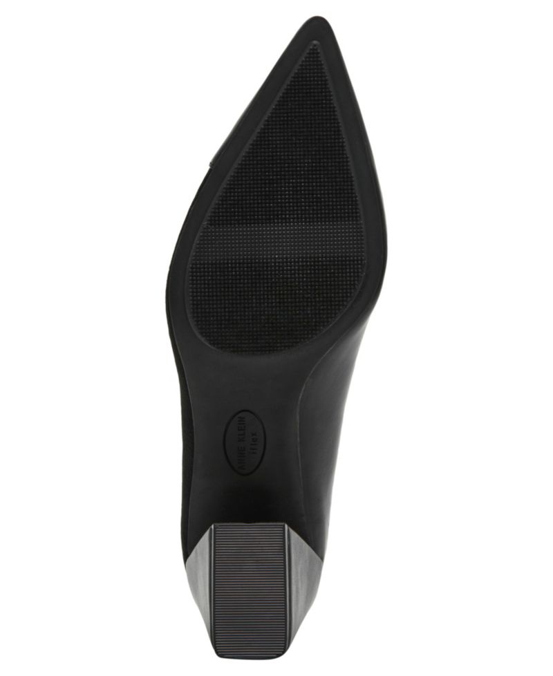 Women's Ravine Slip-On Pumps