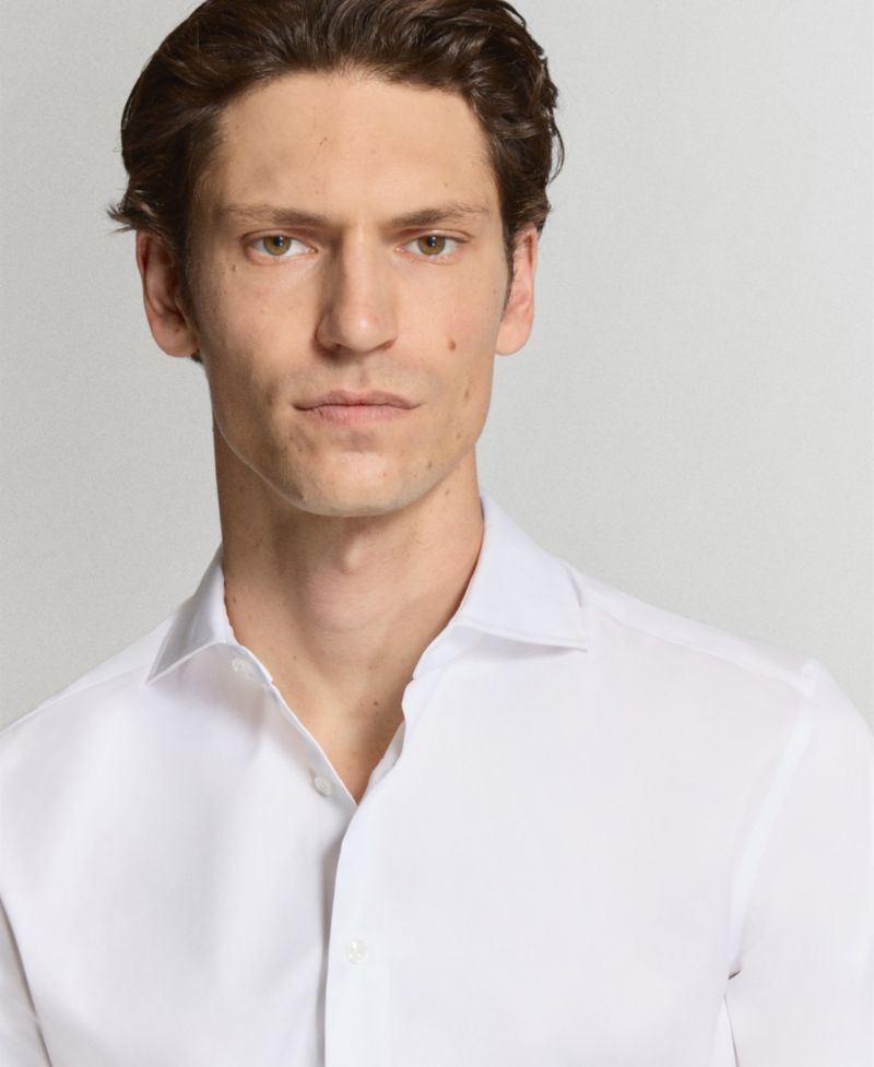 Men's Cotton Slim-Fit Dress Shirt