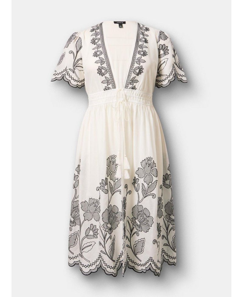 Plus Size Floral Embroidered Maxi Kimono