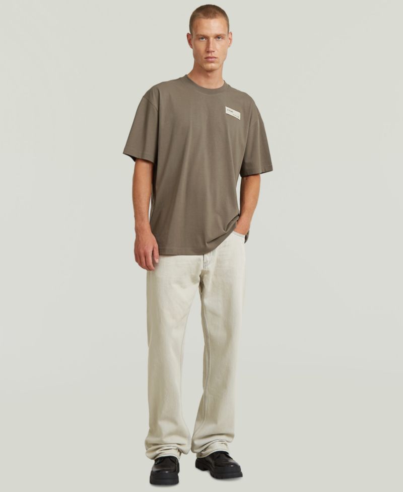 Men's Badge Regular-Fit T-Shirt