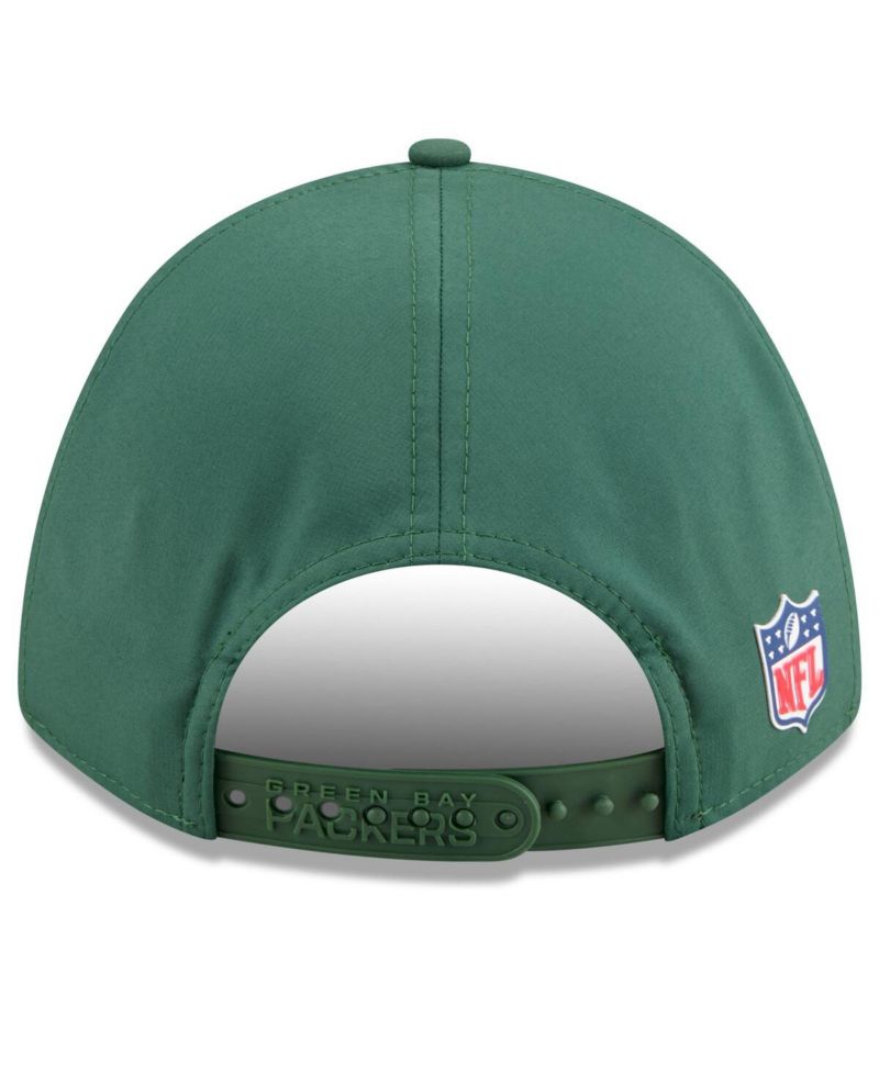 Men's Green Green Bay Packers 2025 Sideline M-Crown 9FORTY Adjustable Hat