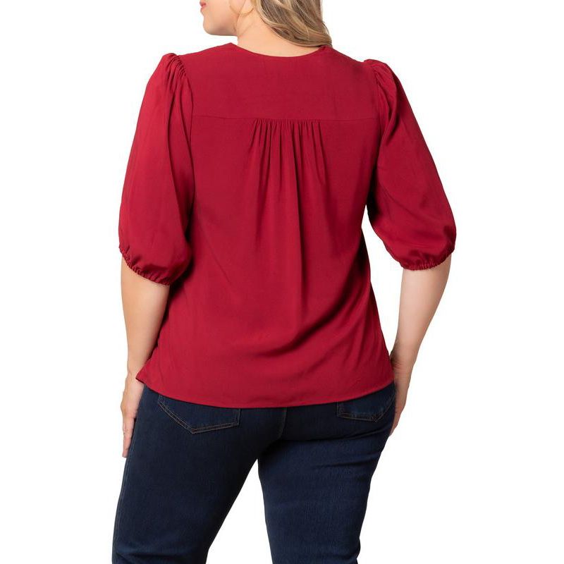 Plus Size Tacoma Trim Neckline Women's Top