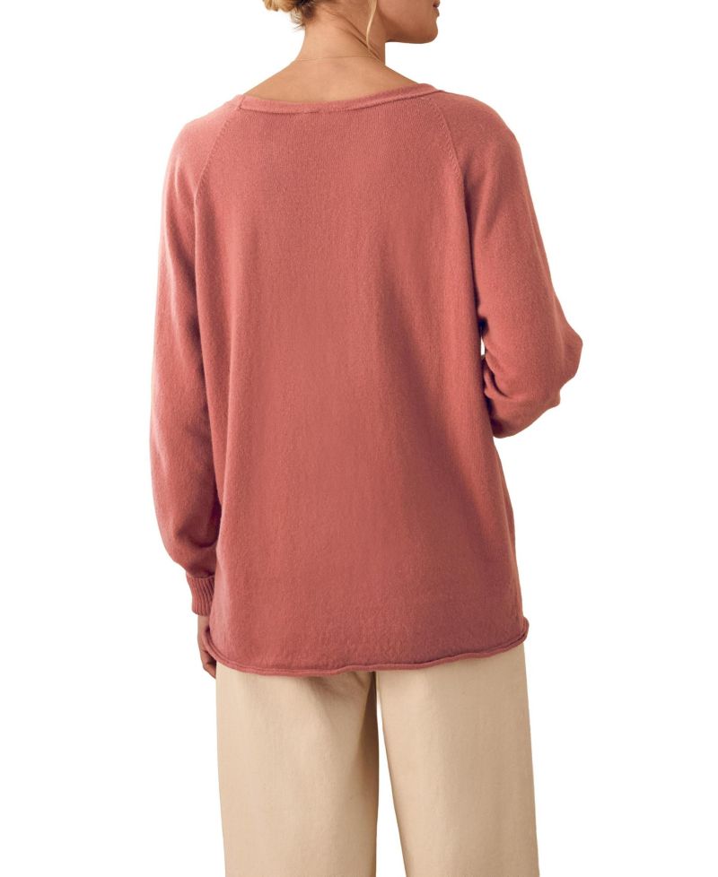 Women's Celtic and Co. British Geelong Relaxed V-Neck Sweater