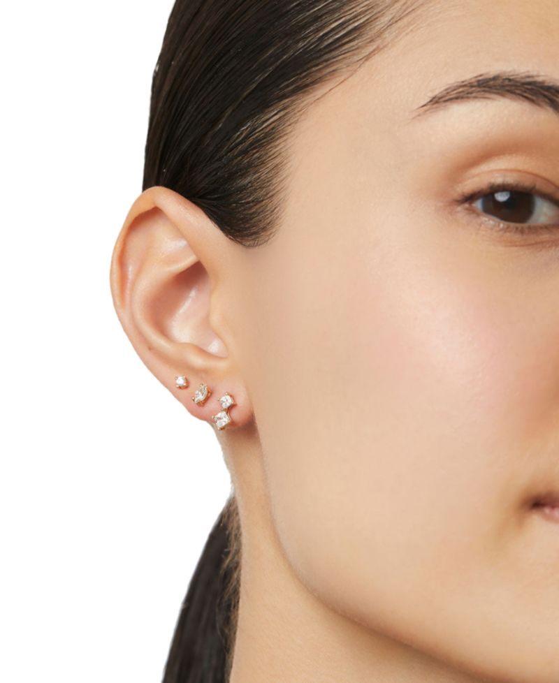 Val Set Gold-Plated White Stud Earrings