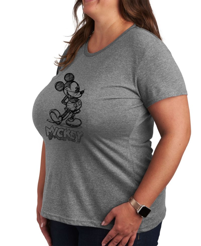Trendy Plus Size Graphic T-shirt