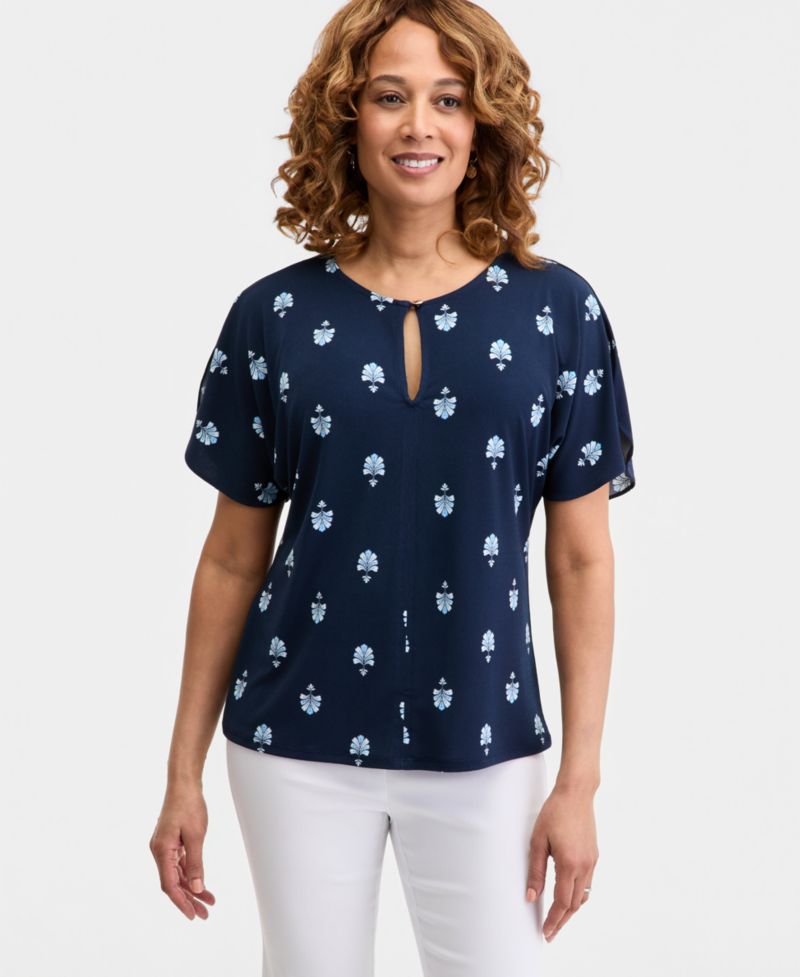 Petite Painted Fan Keyhole Short-Sleeve Top