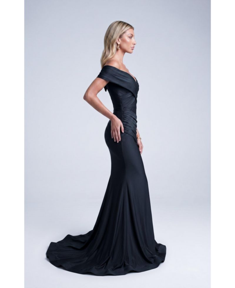 Women's Off-The-Shoulder Ruched Mermaid Gown