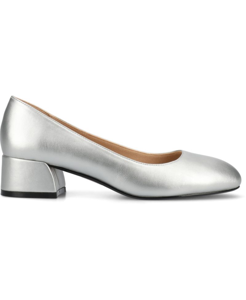 Women's Saarii Round Toe Block Heel Pumps