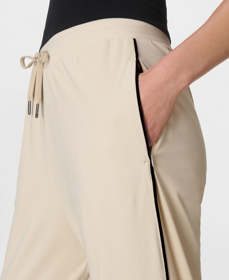 Women's Regular-Fit Explorer Pants