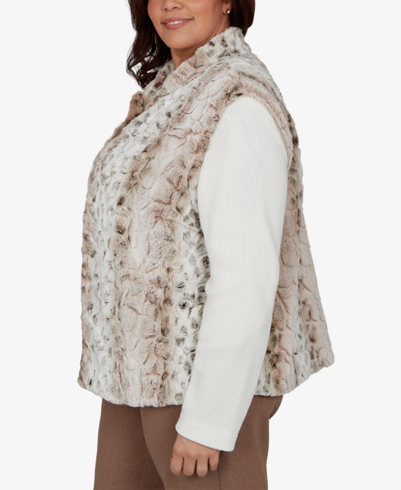 Plus Size Animal-Print Mock Neck Short Faux Fur Teddy Jacket