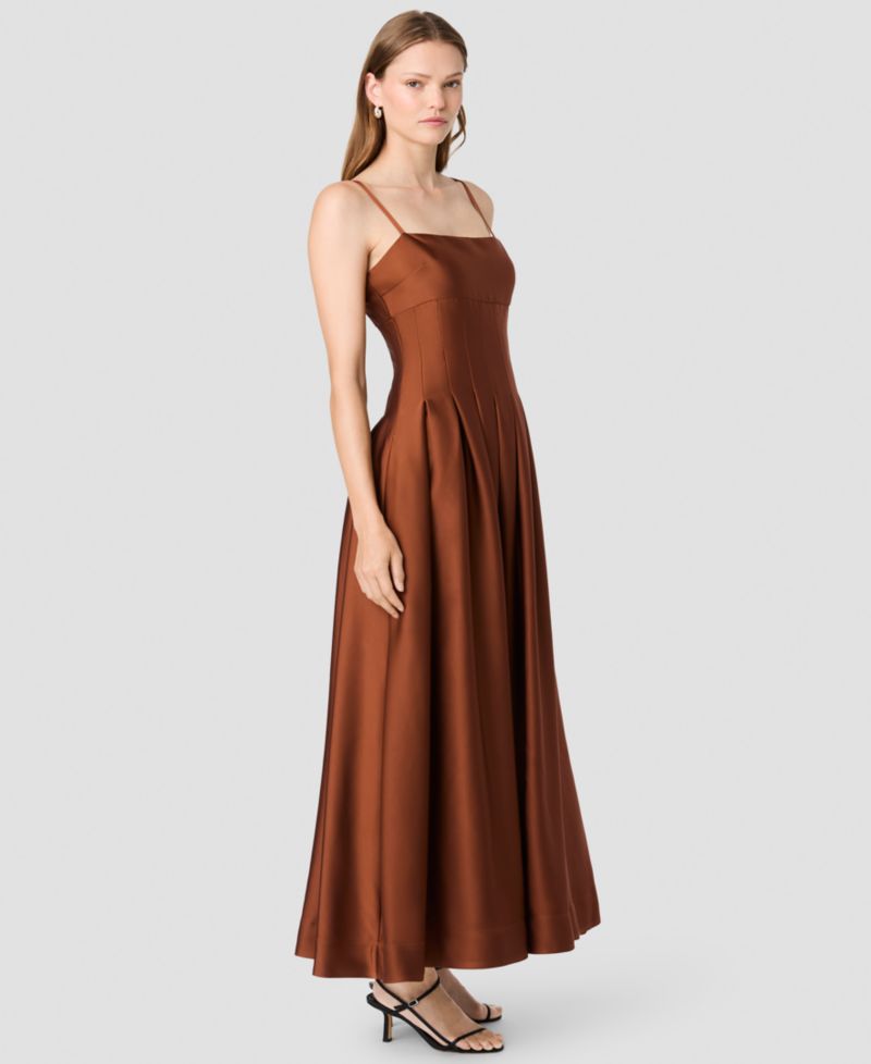 Women's Sleeveless Fitted Bodice Maxi Dress