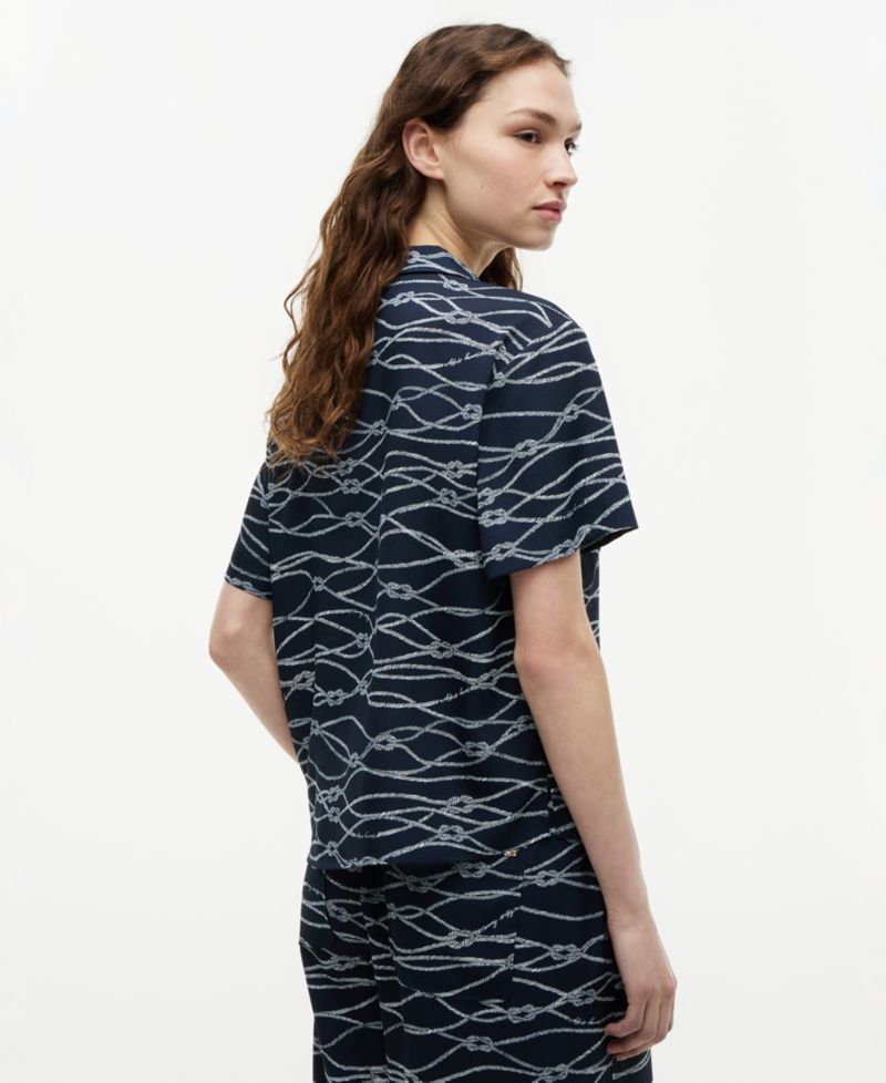 Women's Short-Sleeve Shirt