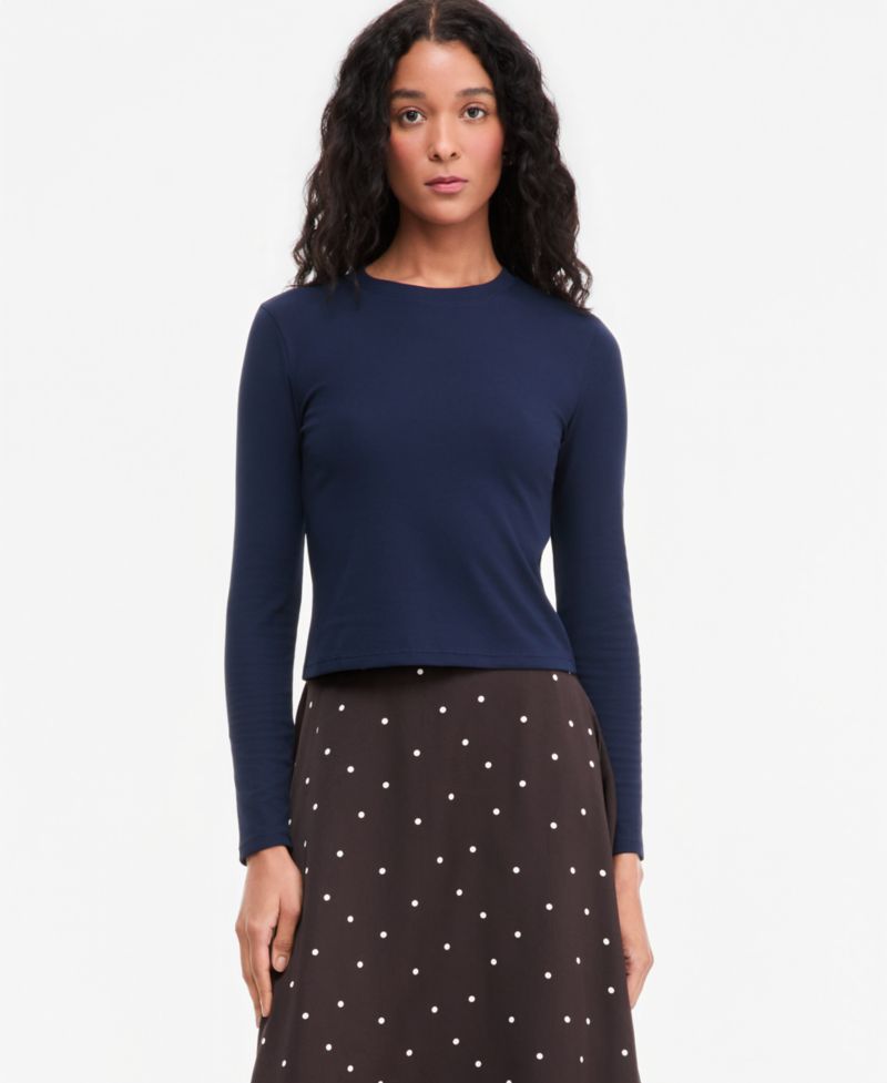 Women's Long-Sleeve Cropped Meet & Greet T-shirt