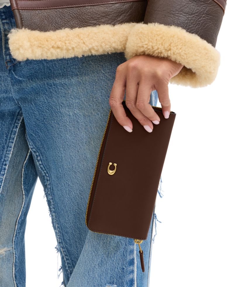 Essential Leather Slim Accordion Zip Wallet