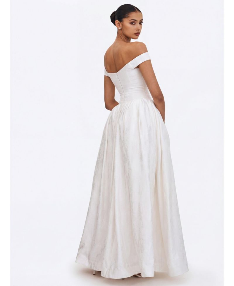 Women's Tinsley White Jacquard Bardot Wedding Gown