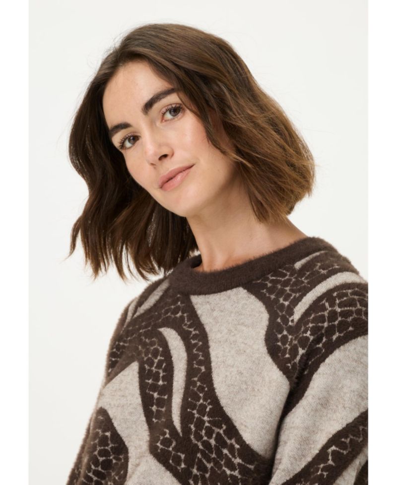 Abstract Modern Animal Feather Knit Pull-Over