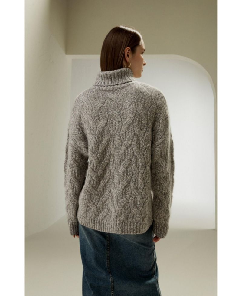 Women's Cable-Knit Cashmere Turtleneck Sweater