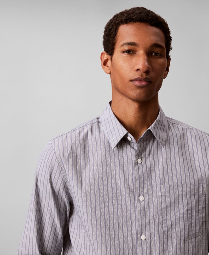 Men's Versatile Staple Button-Down Shirt