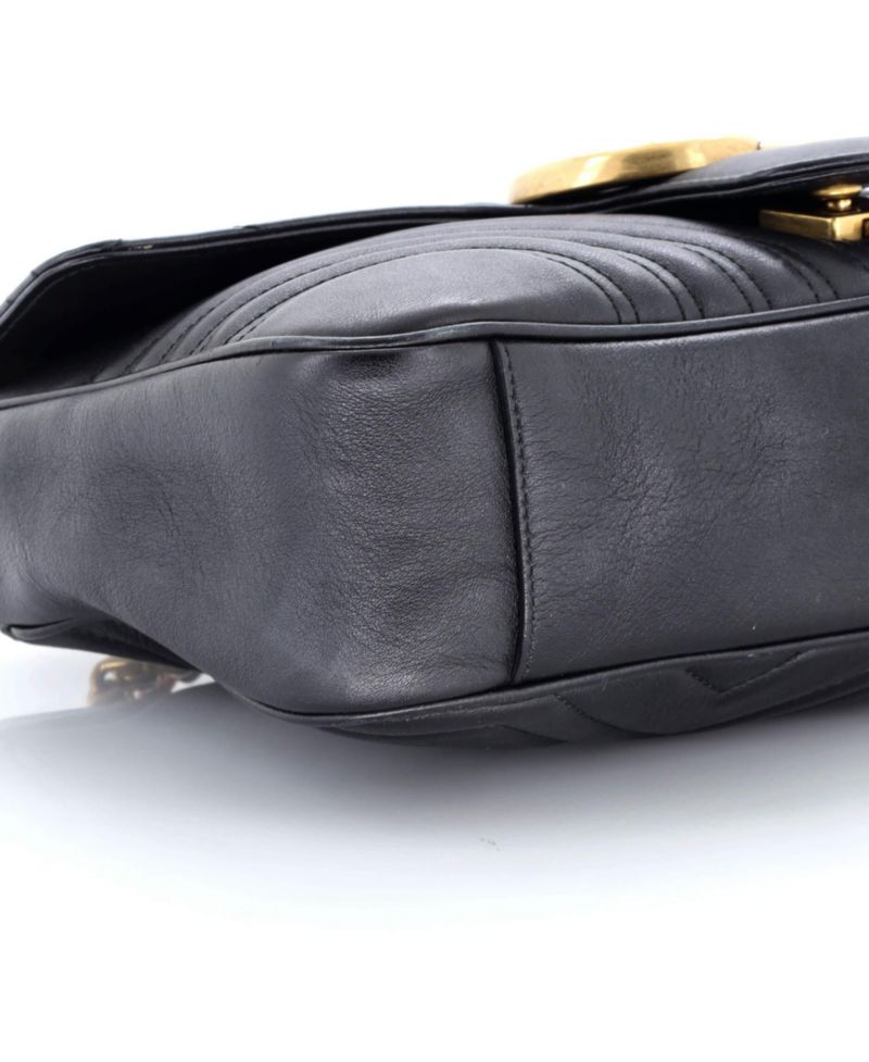 Medium GG Marmont Flap Bag Matelasse Leather