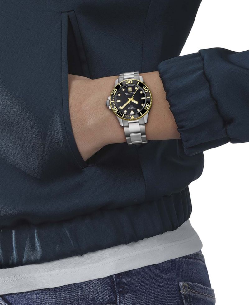 Unisex Seastar Silver-Tone Stainless Steel Bracelet Watch 36mm