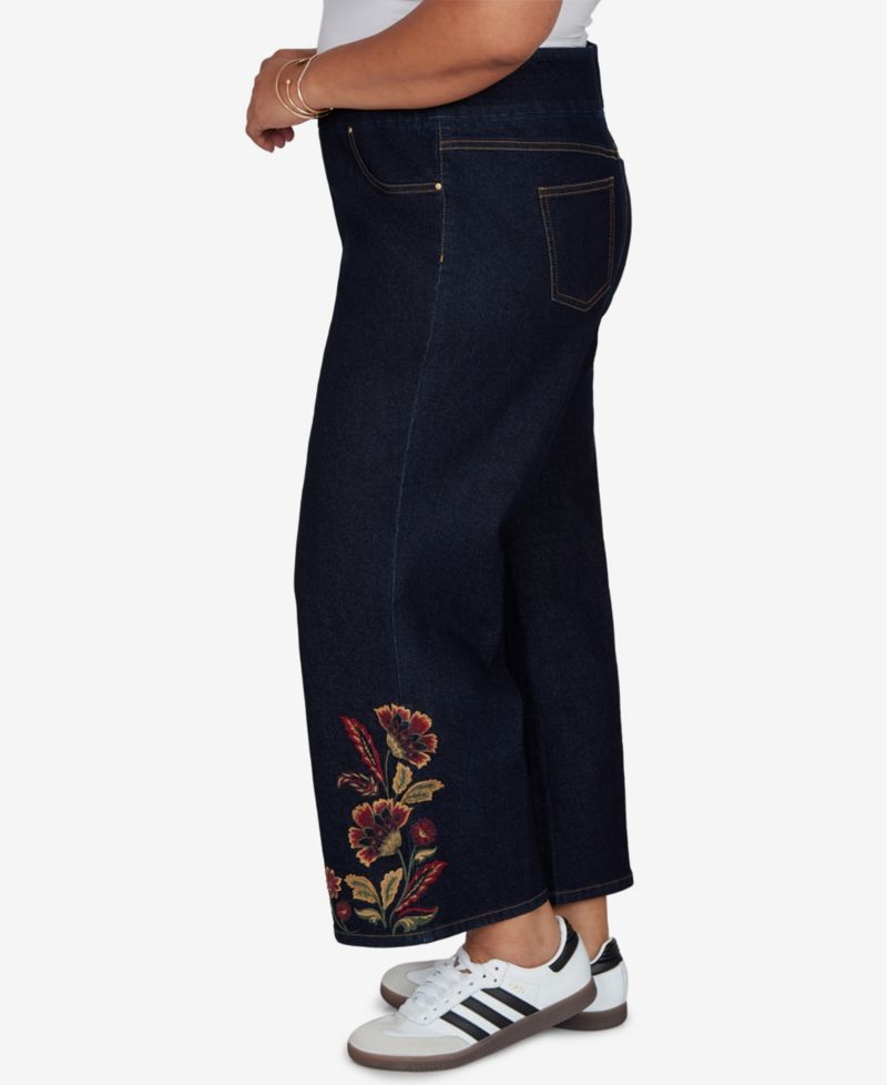 Plus Size Pull-On Wide-Leg Embroidered Jeans