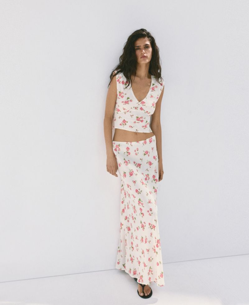 Women's Floral V-Neck Sleeveless Lace Blouse