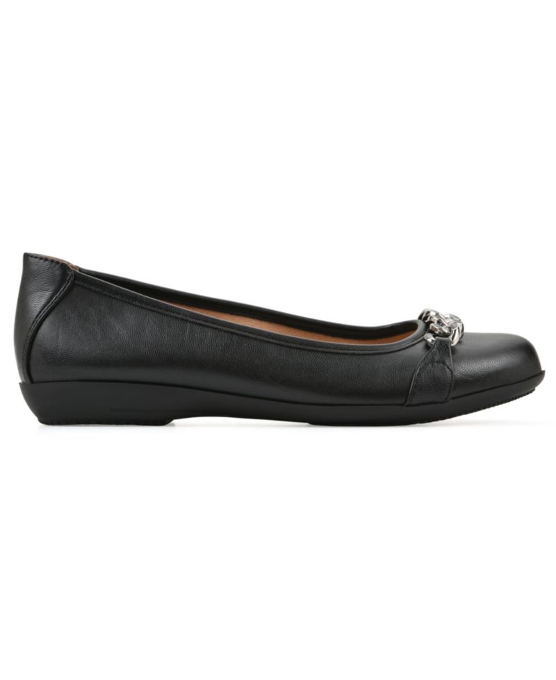 Women's Carlise Ballet Flats