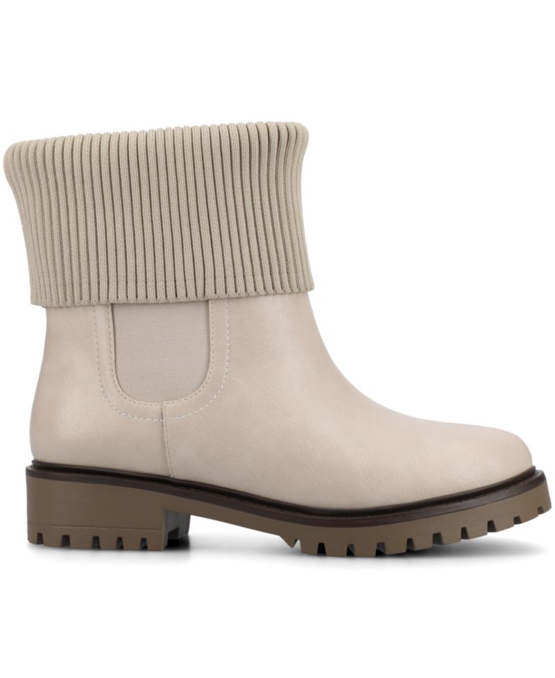 Women's Isabeau Casual Comfort Chelsea Boots