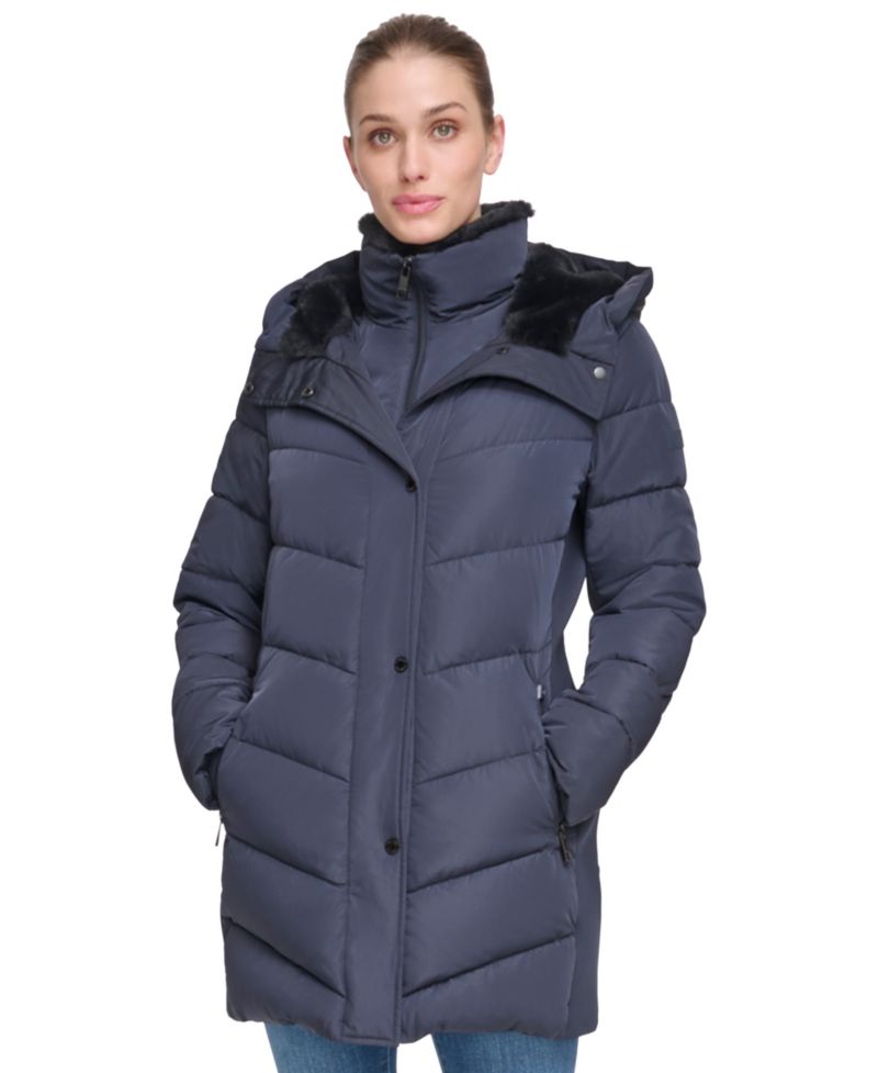 Women's Hooded Puffer Coat